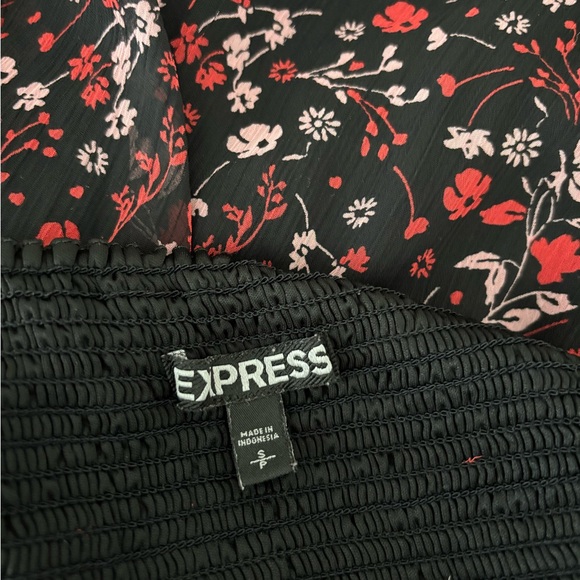 Express Dress Midi High Low Floral Black Red Button S Smocked Whimsigoth Boho - Picture 9 of 11